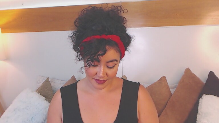 SeleneRisso's Streamate show and profile