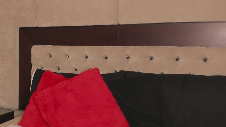 RubbyRizzo's Streamate show and profile