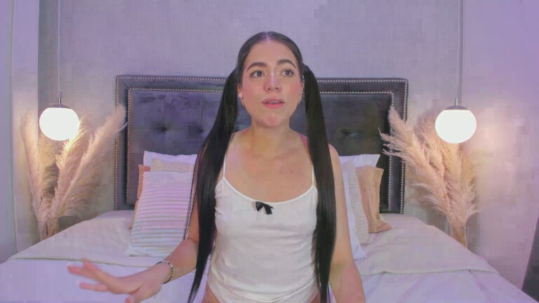 DulceMufinn's Streamate show and profile