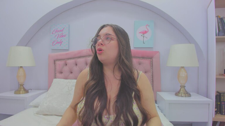 LenaMontes's Streamate show and profile