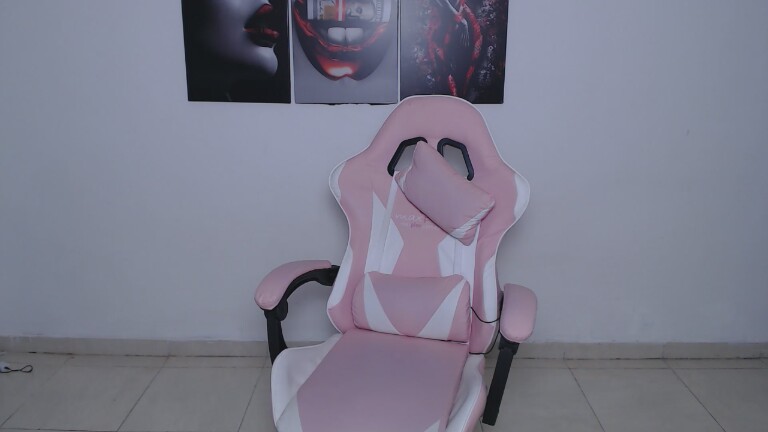 CatalinaBlanco_22's Streamate show and profile