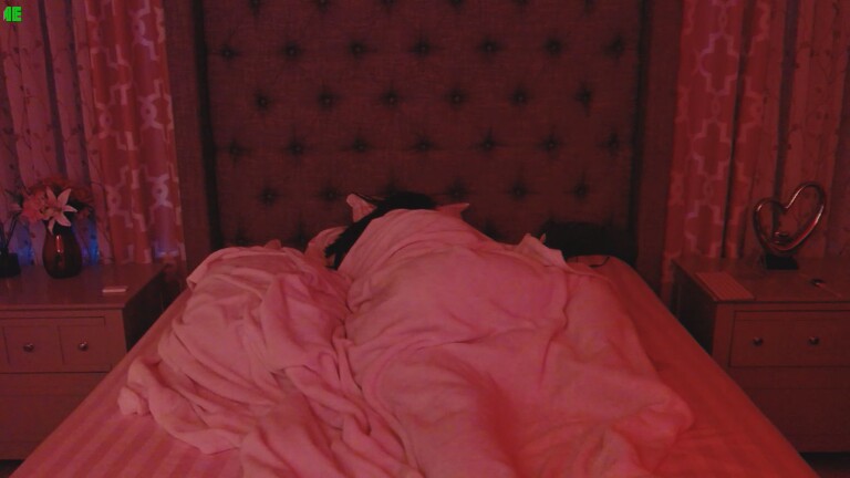 CreamyyLipss69's Streamate show and profile