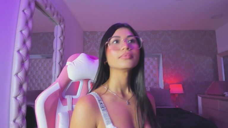 LylaKarl's Streamate show and profile