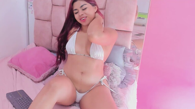 ArielRoseXo18's Streamate show and profile