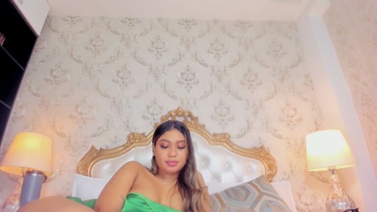 IssySosa's Streamate show and profile