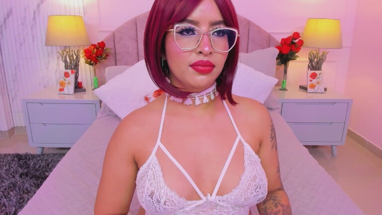 MadelaineJones's Streamate show and profile