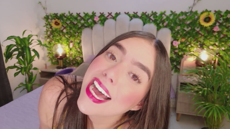 Nomohah_sainz's Streamate show and profile