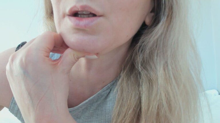 XxSweety_GirlxX's Streamate show and profile