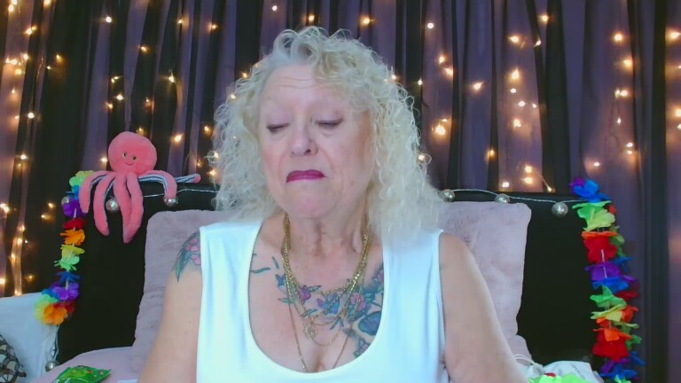 XoXMandyXoX's Streamate show and profile