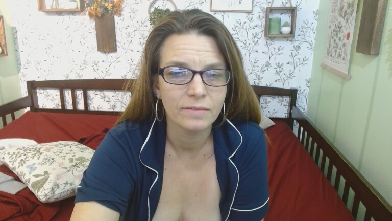 GeminiLoveXO's Streamate show and profile