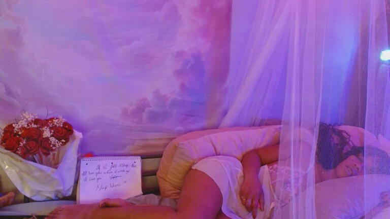 VegaVyxen_22's Streamate show and profile