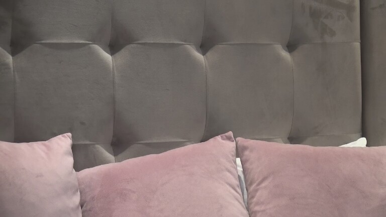 Nathaniela's Streamate show and profile