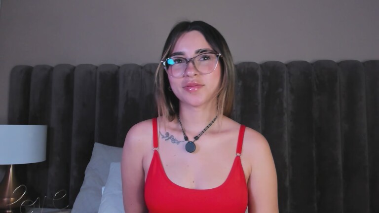AuraRosse's Streamate show and profile