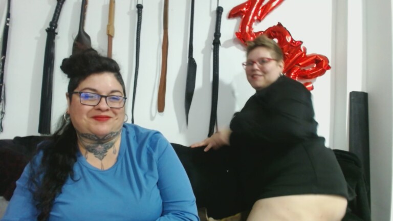 mistressmara_sumleah_bdsm's Streamate show and profile