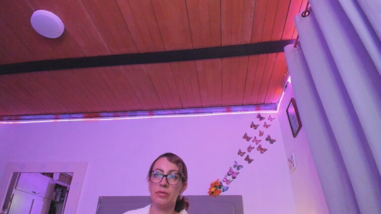 Lunajolie's Streamate show and profile