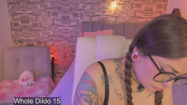 mei_millers's Streamate show and profile