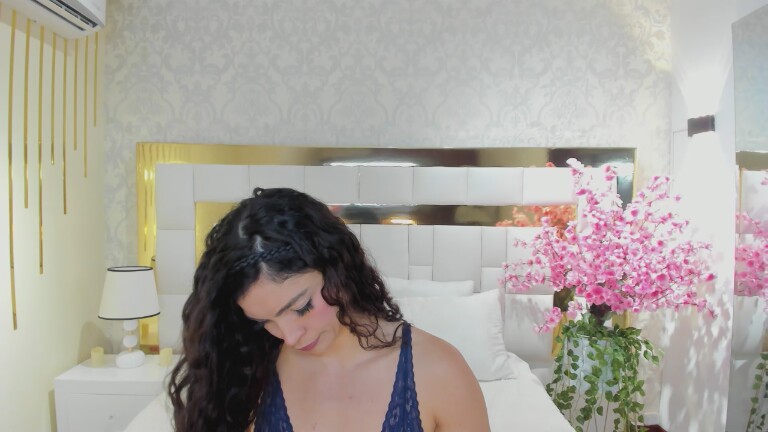 BeyonLewiz's Streamate show and profile