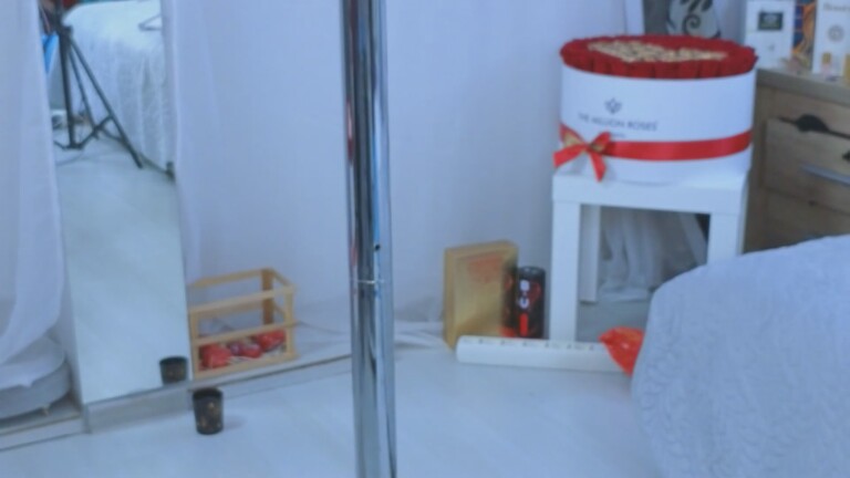 AshleySweetXxX's Streamate show and profile