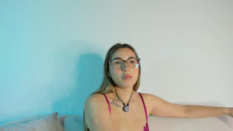 AuraRosse's Streamate show and profile