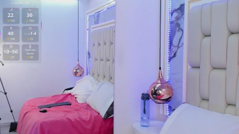 VeronicaRios21's Streamate show and profile