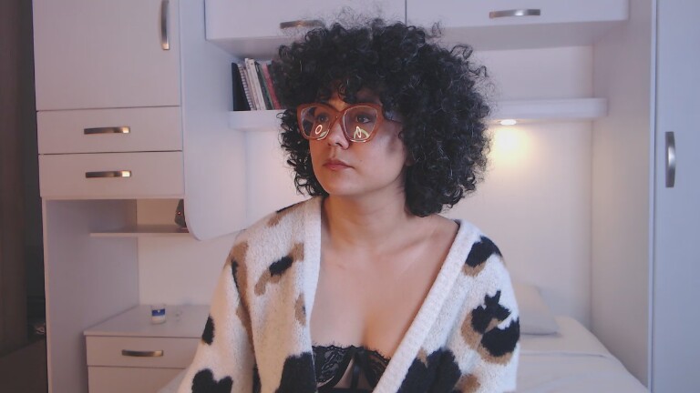 MartinaRuis's Streamate show and profile