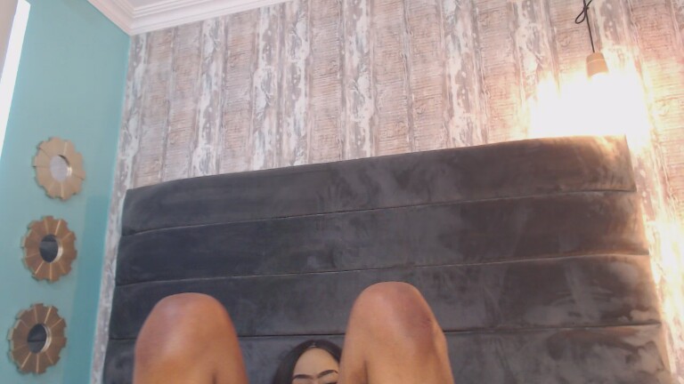 LunnaRossee's Streamate show and profile