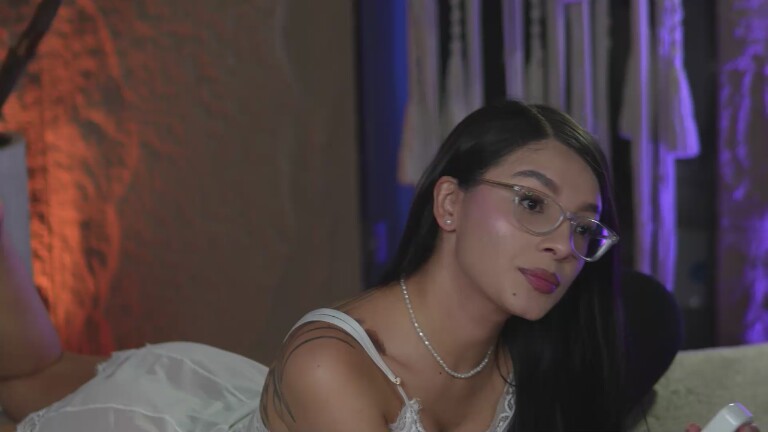 Miawiithe's Streamate show and profile