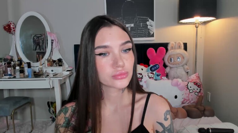 SashaNels's Streamate show and profile