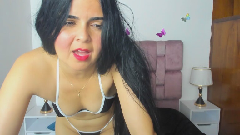 SabrinaaGil's Streamate show and profile