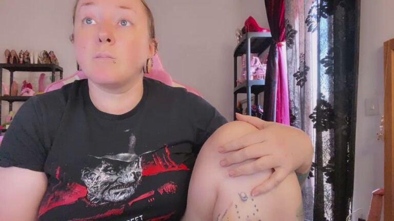 GoddessKisica's Streamate show and profile