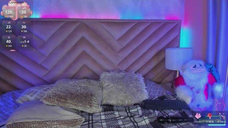 alicekigsley's Streamate show and profile