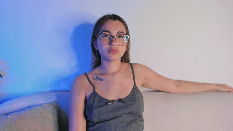 AuraRosse's Streamate show and profile