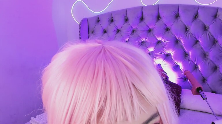 SummerLuna's Streamate show and profile