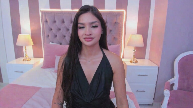 AuraClark's Streamate show and profile