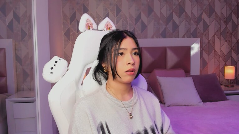 SophiaColinns's Streamate show and profile