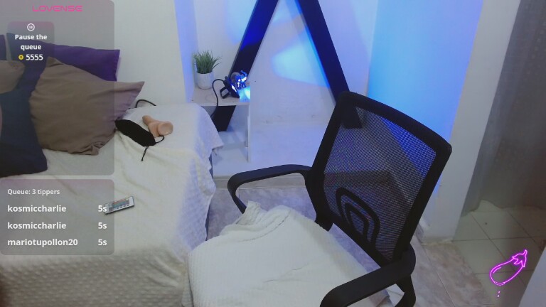 MaraSilkk's Streamate show and profile