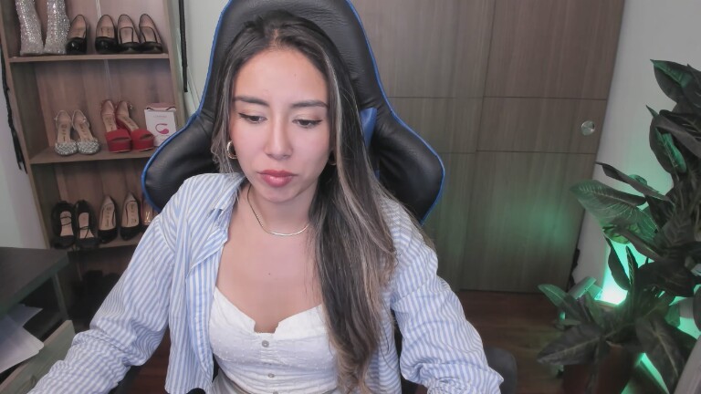 MissTianaX's Streamate show and profile