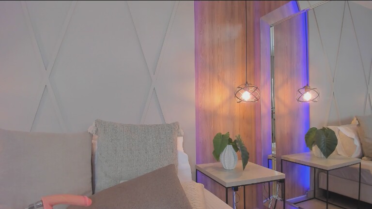 MarieValente's Streamate show and profile