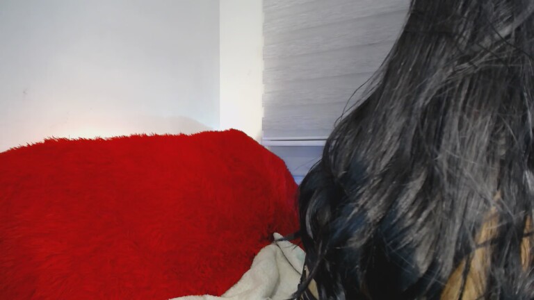 Miia_sttone's Streamate show and profile