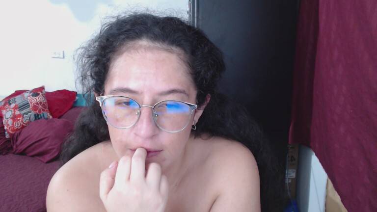 Girlhots's Streamate show and profile