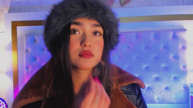 Mia_Ferreer's Streamate show and profile