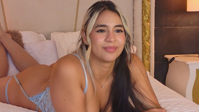 AuraSousa's Streamate show and profile