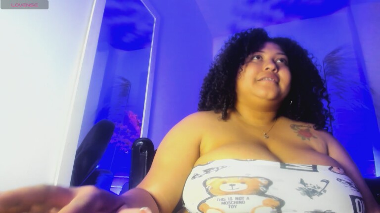 Ayliinns's Streamate show and profile