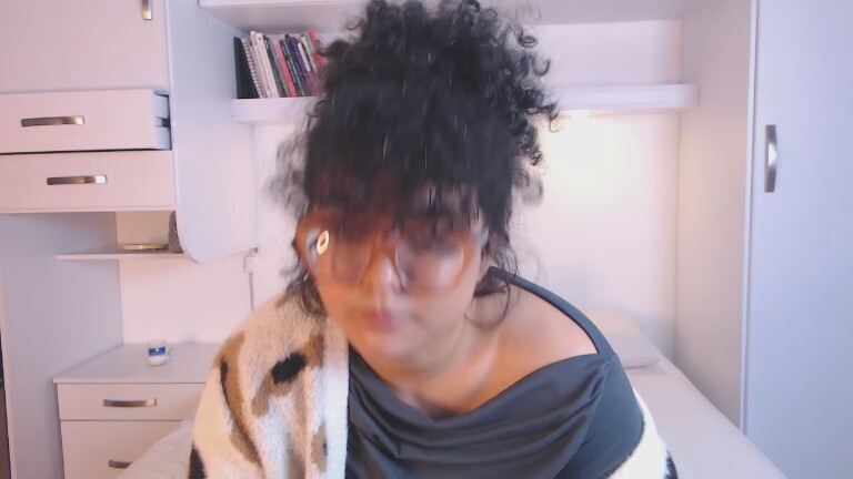 MartinaRuis's Streamate show and profile