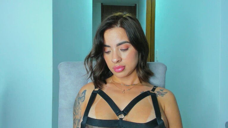 AmbarSimson's Streamate show and profile