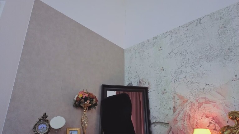 SophieEloise's Streamate show and profile