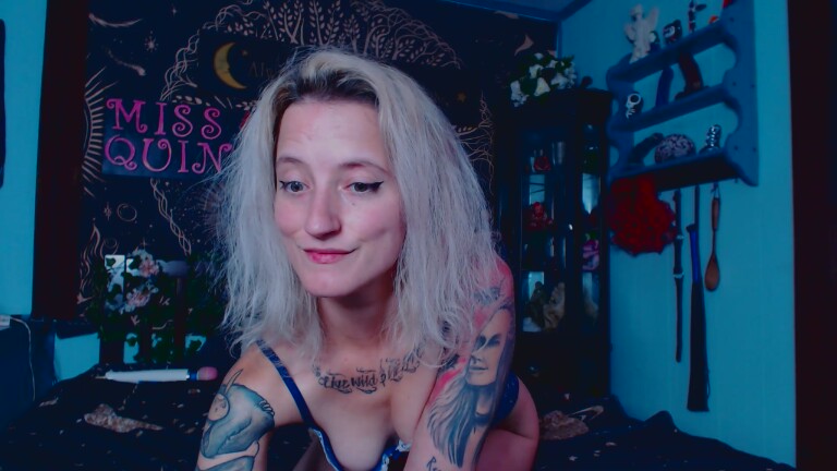 MissQuinCam's Streamate show and profile