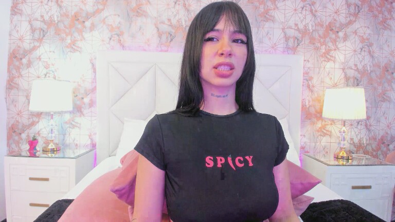 AriiaTyler's Streamate show and profile