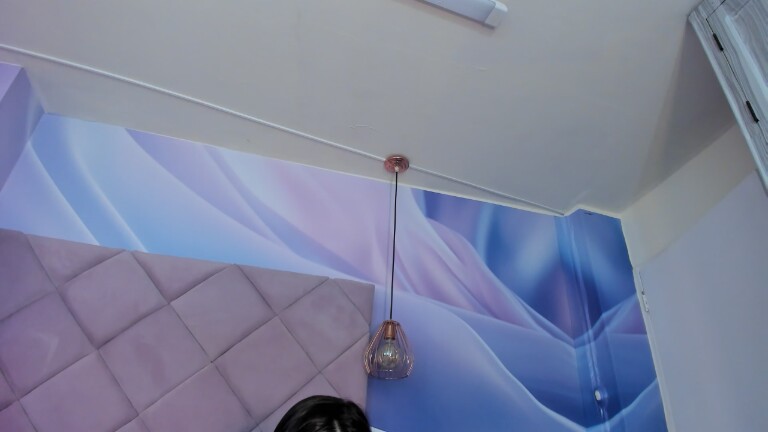 ViolletaRosse's Streamate show and profile