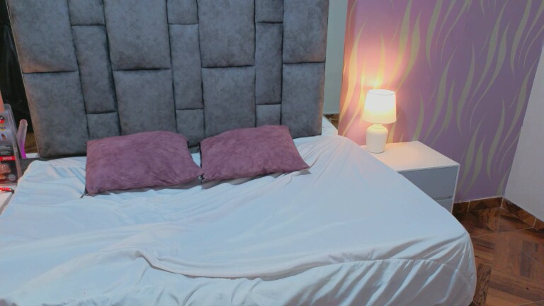 AshleyKennedy's Streamate show and profile